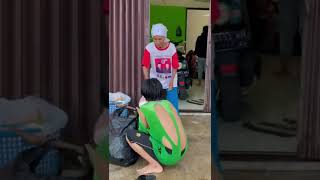 Maaf aku hanyalah orang miskin