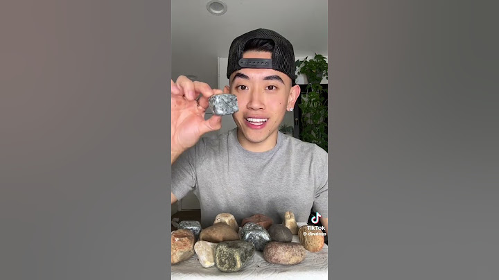 Kẹo này cứng quá mọi người ơi !!! #haihuoc #food #mukbang #funny