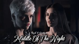 Angel & Giovanna | Middle Of The Night Resimi
