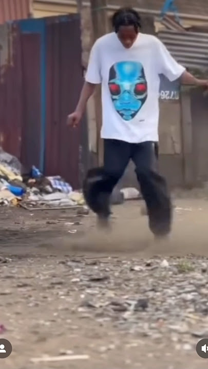 Them feet’s 👣 was moving extra fast 😱🔥#footwork #dancetrend #shorts