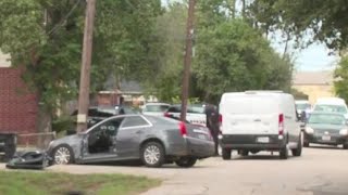 Houston police search for cyclist accused of shooting driver