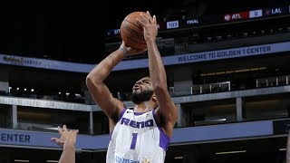 Aaron Harrison drops 23 points in Showcase finale