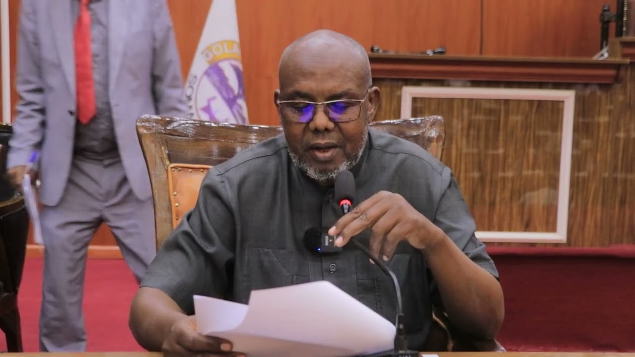 Fadhigii mudanayaasha Golaha Wakiilada JSL ayaa lagu dhageystay Warbixinta Gudida joogtada