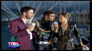 8.5.10-RED CARPET MARCO MENGONI @ TRL AWARDS 2010: l'intervista  1/4