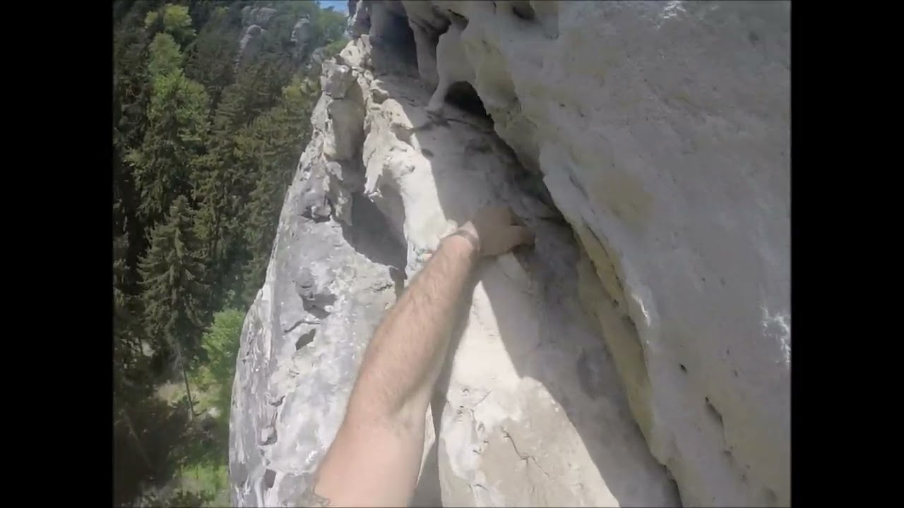 Kapelník-Jeschkeho stěna (VII), Hruboskalsko, (rozb(l)ité vrcholové pivo)