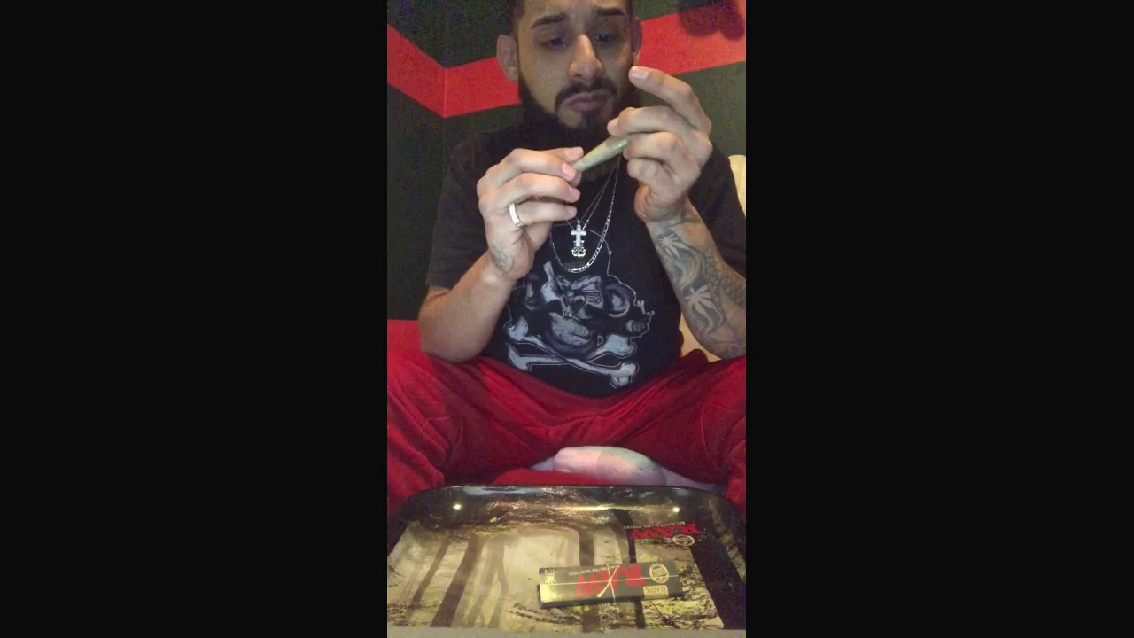 HOW TO ACTUALLY ROLL A FATTY JOINT BABY