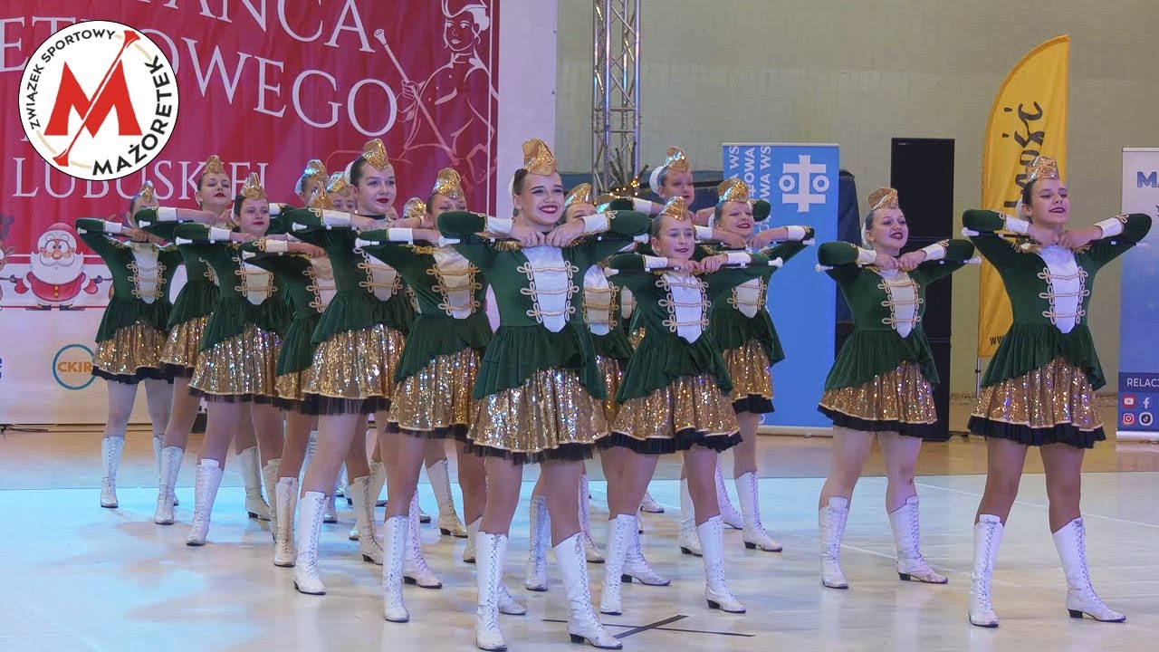 Formacja Classic Baton Pom Juniorki - Finezja Wschowa - Mikołajkowy Festiwal Mażoretek 2025