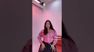 Bidadari Velvet