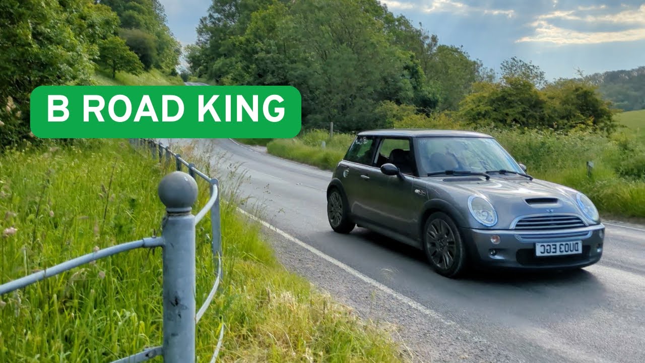 Thrashin my Supercharged Mini Cooper S POV - YouTube