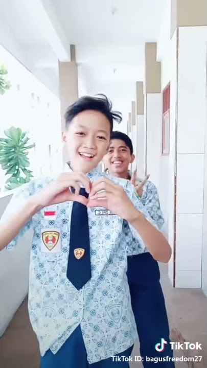 Lagu walau hati menangis