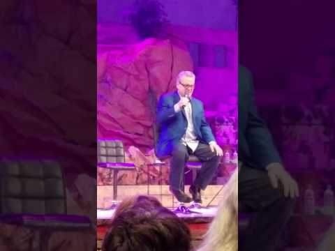 Mark Lowry old