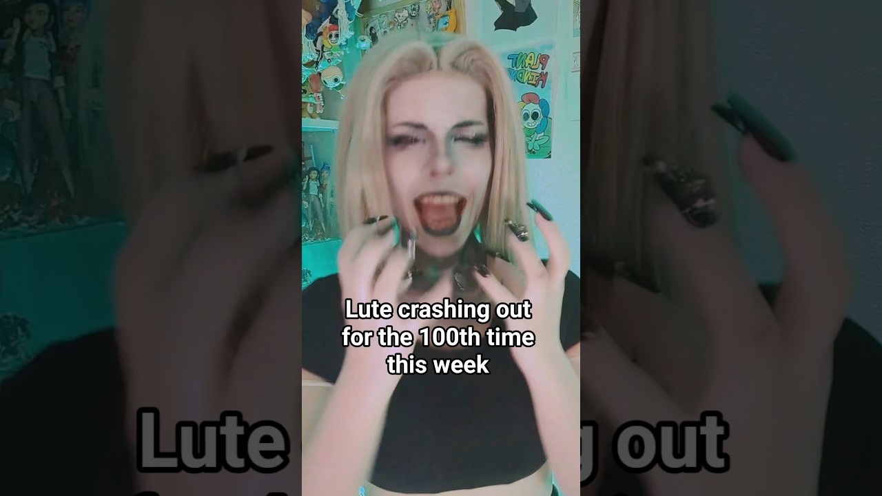 crash out INCOMING #hazbinhotel #cosplay #comiccon #hazbin #helluvaboss #funny #meme