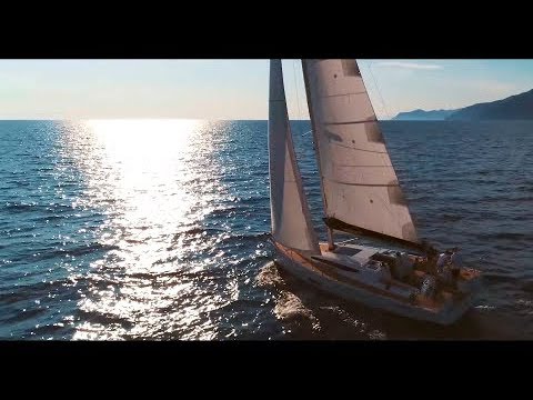 Elan Yachts: Elan E5 (2019) 