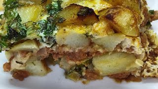 Картофельная запеканка по-новому.Получаеться очень сытное и вкусное блюдо для всей семьи.