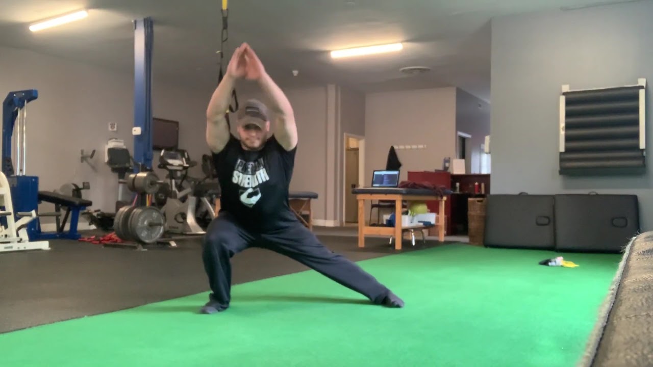 Lateral Lunge w/ Overhead Reach - YouTube