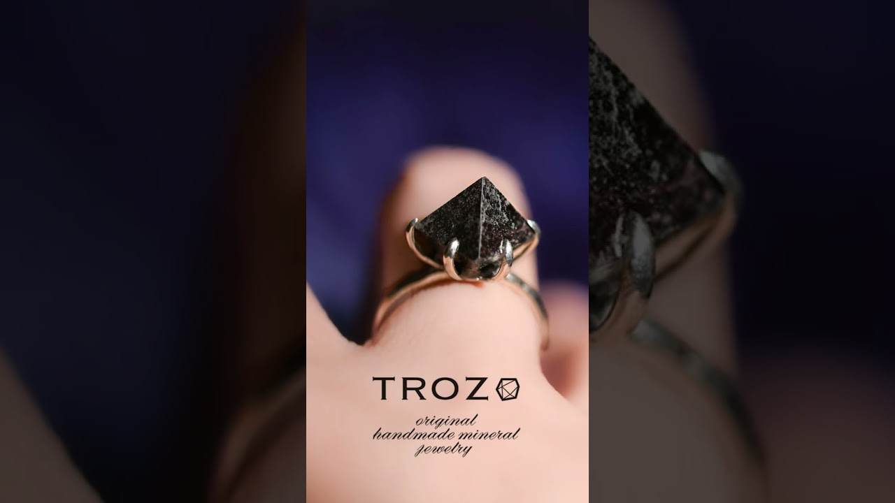 007 0 Collection】 マグネタイト 鉱物原石 フリーサイズ シルバー925 007 0 Collection】 マグネタイト 鉱物原石 フリーサイズ シルバー925