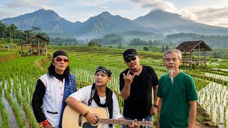 Download Lagu POP SUNDA MP3 RELIGI DARSO TUTURUT MUNDING | DINA AMPARAN SAJADAH | PAPATONG | PANTO SORGA | JANG MP3