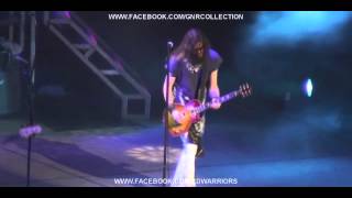 Robin Finck Sweet Child O' Mine Solo (Guns N' Roses live in Los Angeles 2006)
