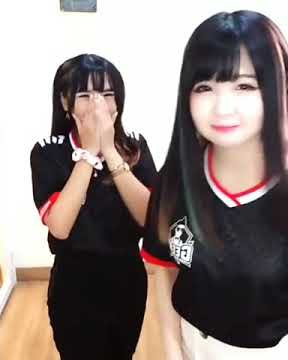 PRESET ALIGHT MOTION[[Cewek GEEK Fam]] 🚶🚶