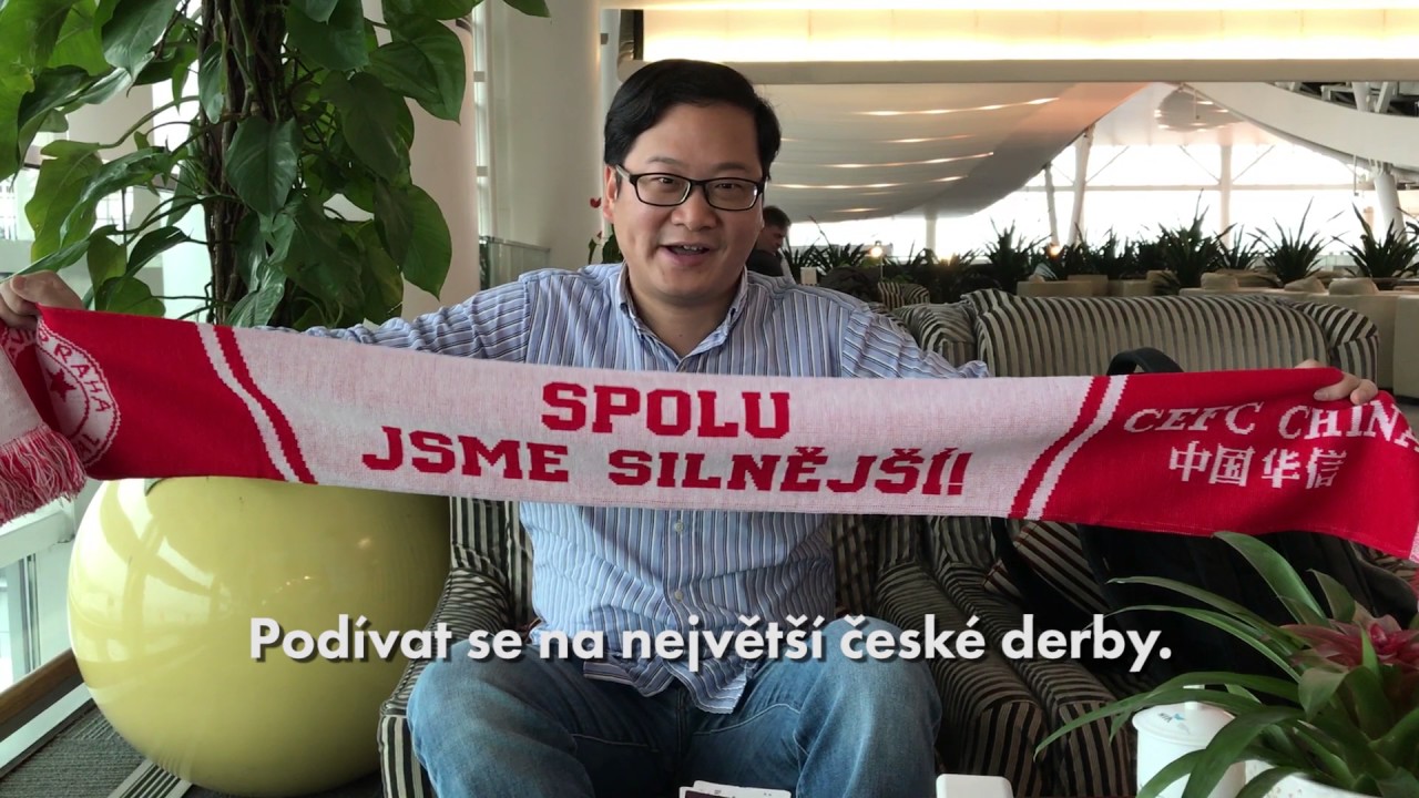 James Zhou a jeho cesta z Číny na derby uefa cl