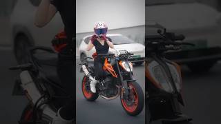 Kawasaki Ninja vs  KTM 1290 kon takro dega #shortvideo #shortsfeed #shorts #viral #kawasaki10r #ktm