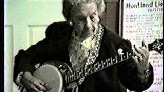 Aunt Bertha Robinson - Wildwood Flower chords