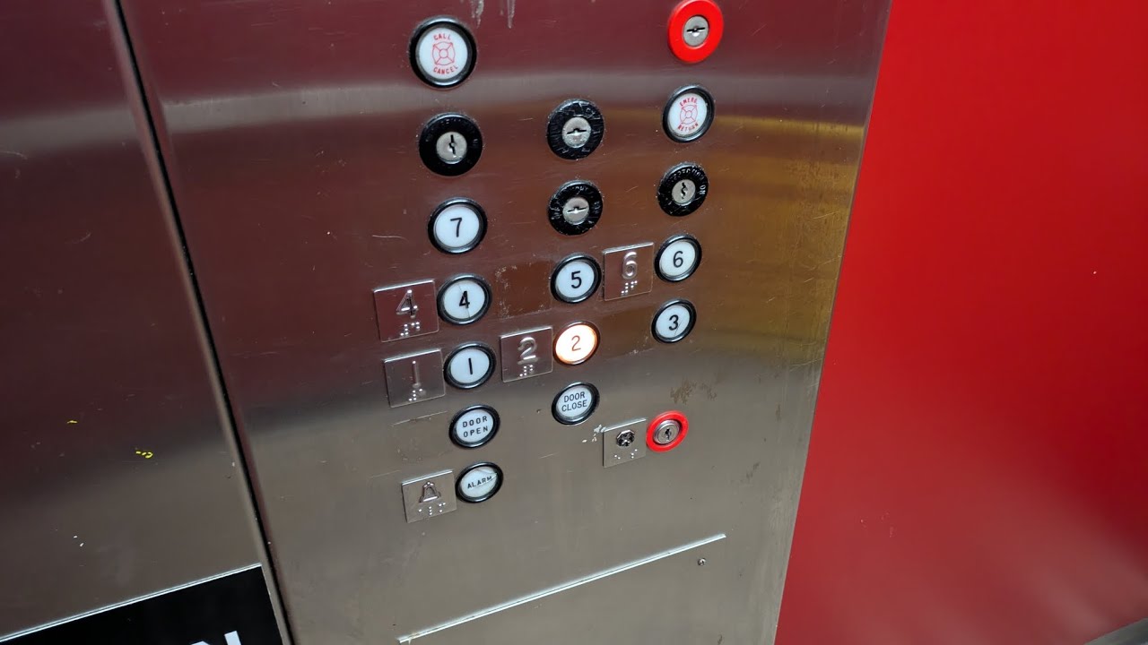 Dover HIGHdraulic elevators @ Garfield Garage | Cincinnati, OH 