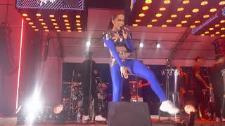 MAIS UMA - @anitta feat @ZAAC  - CURITIBA #EnsaiosDaAnitta