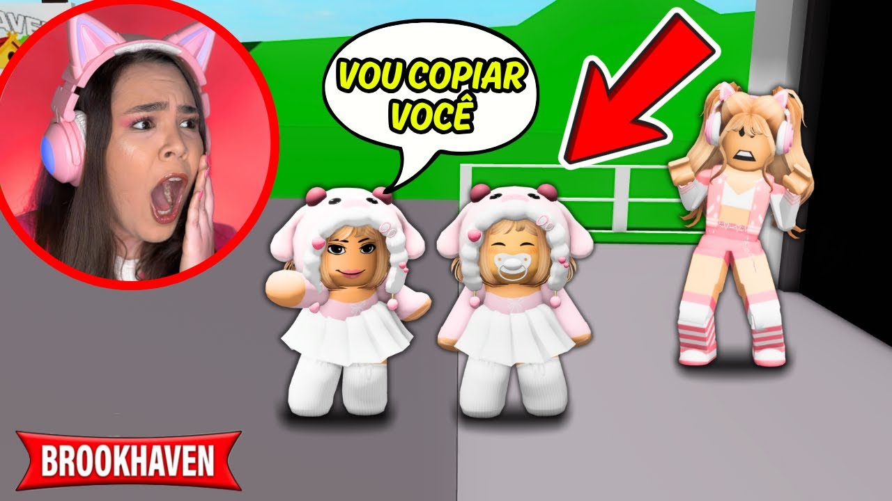 TEM uma BEBÊ COPIANDO A BABY em BROOKHAVEN!
