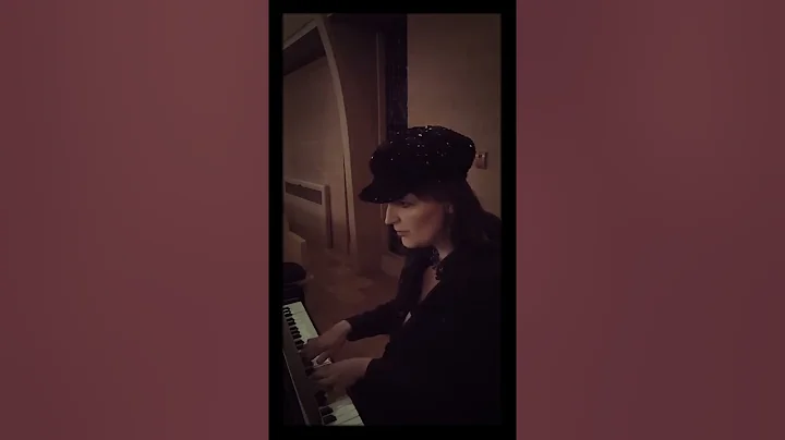 The Words - Christina Perri (Cover) by Julie Maurer