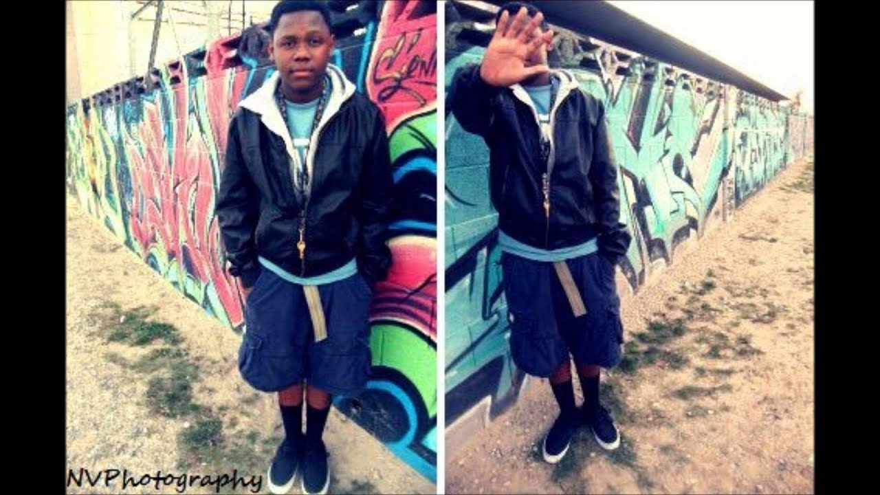 @SheLovesChowder - HitThatDougieAllTheGirlsLoveMe (SixPathsOfChowder) NEW JERKIN MUSIC