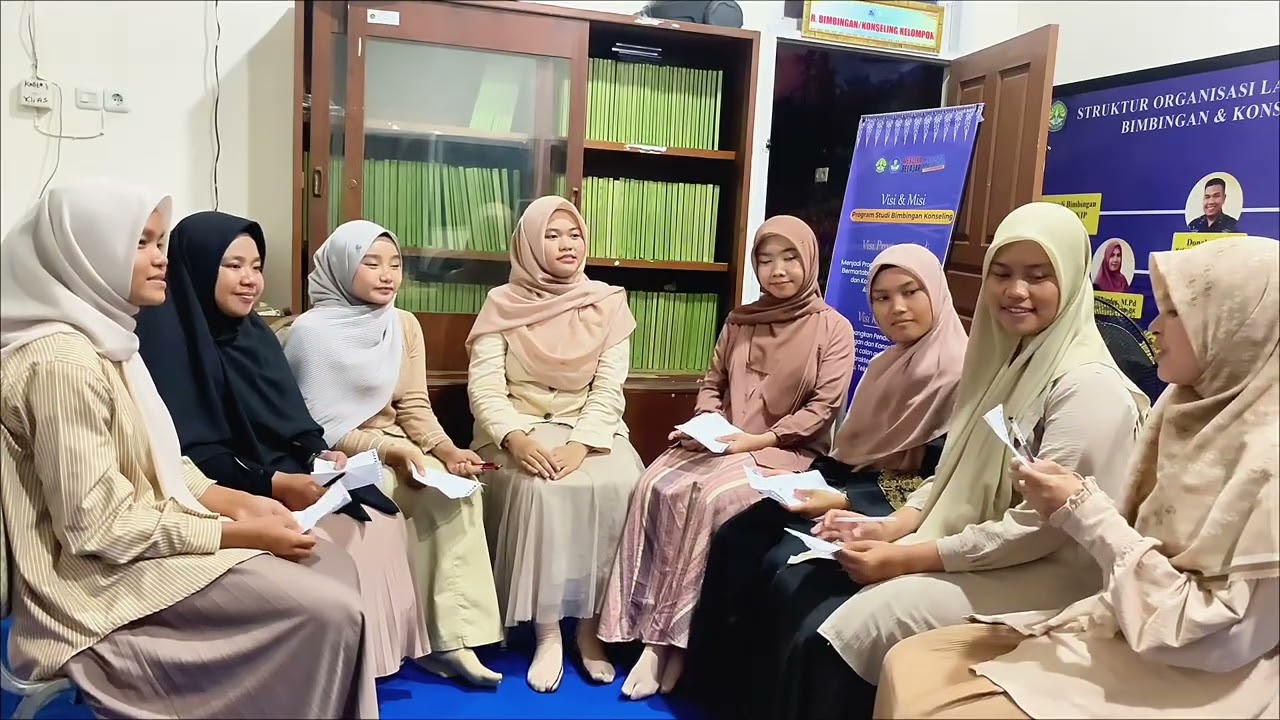 Lomba Konseling Kelompok_Mie Ayam Bakso_Universitas Riau_ Sesimpel Scroll, Serumit FoMO