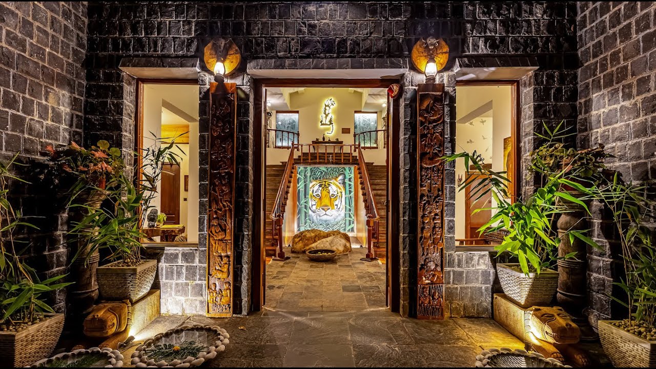 The Singinawa Jungle Lodge, Kanha is your best partner for a wilderness experience.