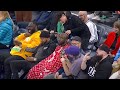 YouTube star JiDion gets a haircut courtside at the Timberwolves vs. Mavericks game 🤣