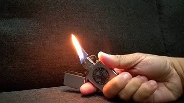 Zippo Lighter Harley Davidson Brushed Chrome - close up and slow motion hands on