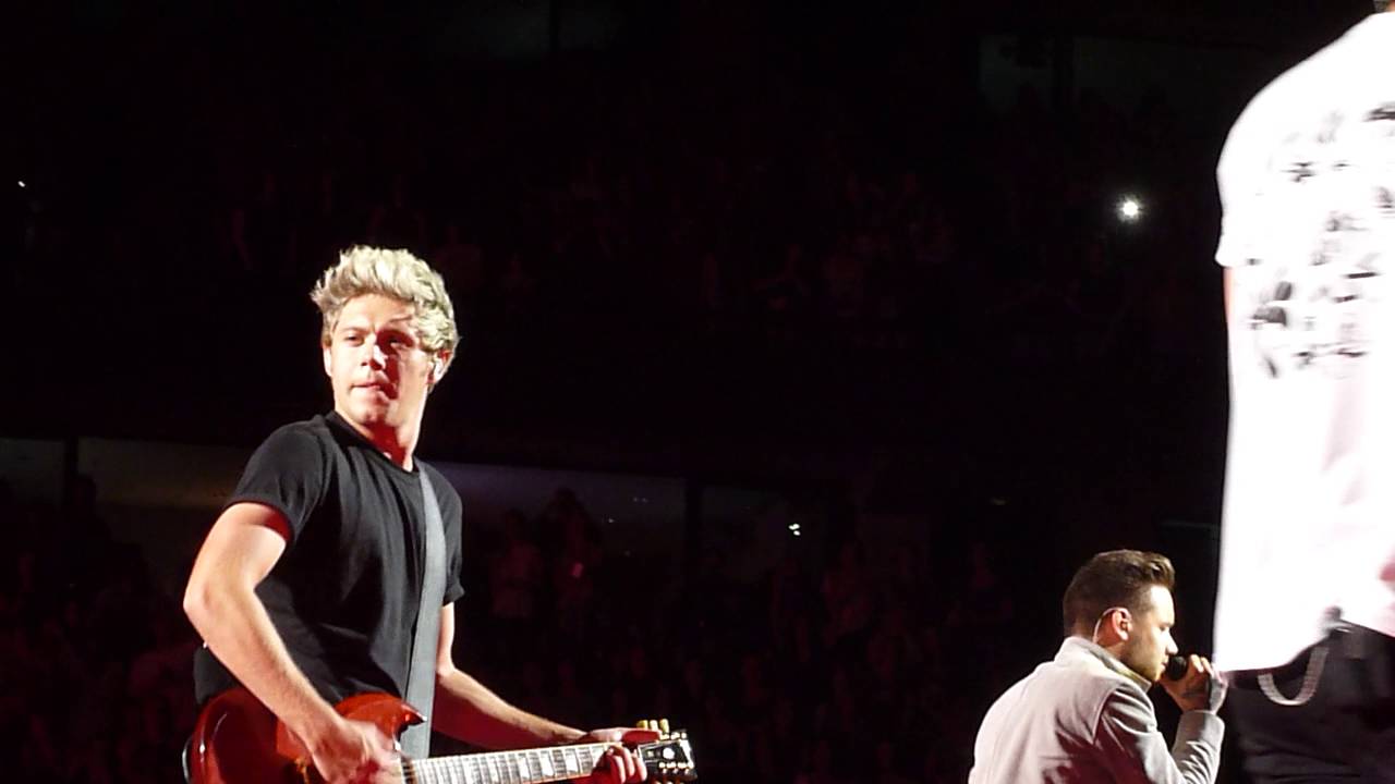 Where do broken hearts go - 1D OTRA tour - Toronto