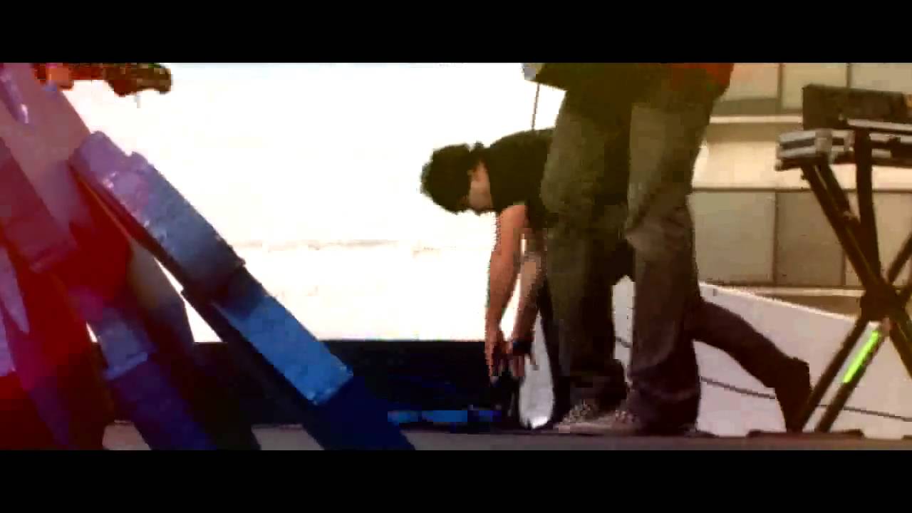 Hello Kelly Simple Love Song - YouTube