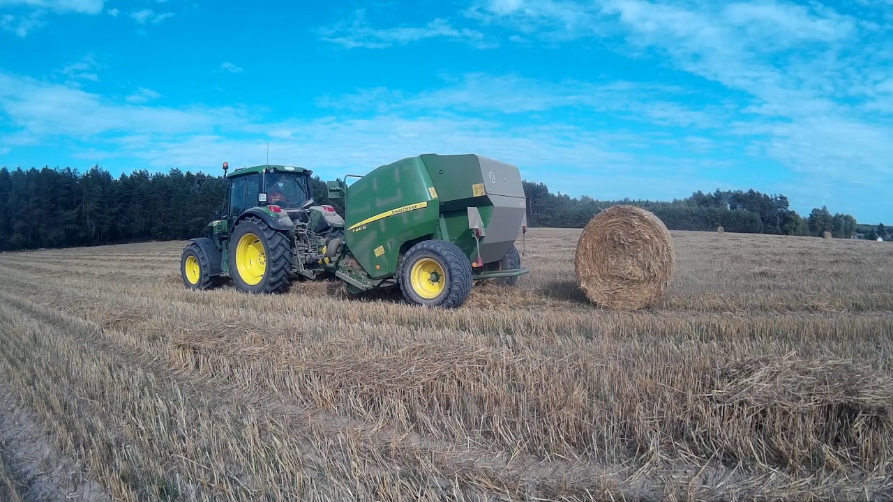 Belowanie Słomy 2019 John Deere 6330 + John Deere  F441M