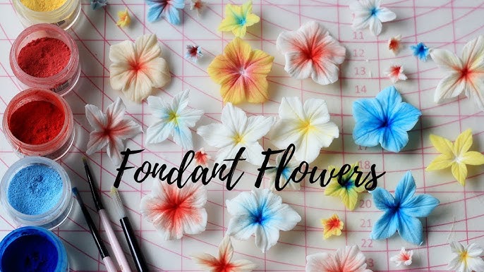 A quick fondant flower mould tutorial, for those of you who asked! 😊 .  #fondant #fondanttutorial #fondantflowers #wilton #cakedecorating, By  Cakes by Alix