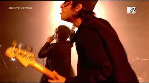 The Verve - Bittersweet Symphony (Live Oxegen 2008) (High Quality video) (HQ)