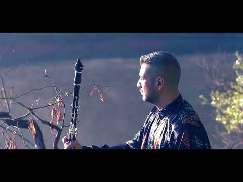 موسيقى عالم تاني