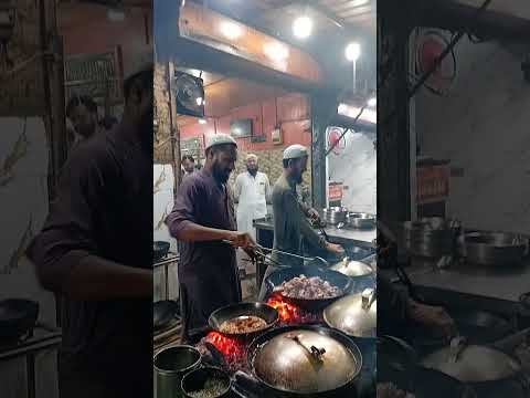 Chaska Karahi Soldier Bazar Karachi #koylakarahi #chickenkarahi #muttonkarahi #streetfoodkarachi