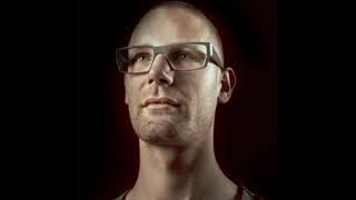 Frontliner - symbols ( q-base Open air 2012 anthem )