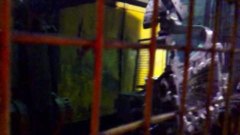 idra diecasting machine with abb robot at amtek aluminium castings