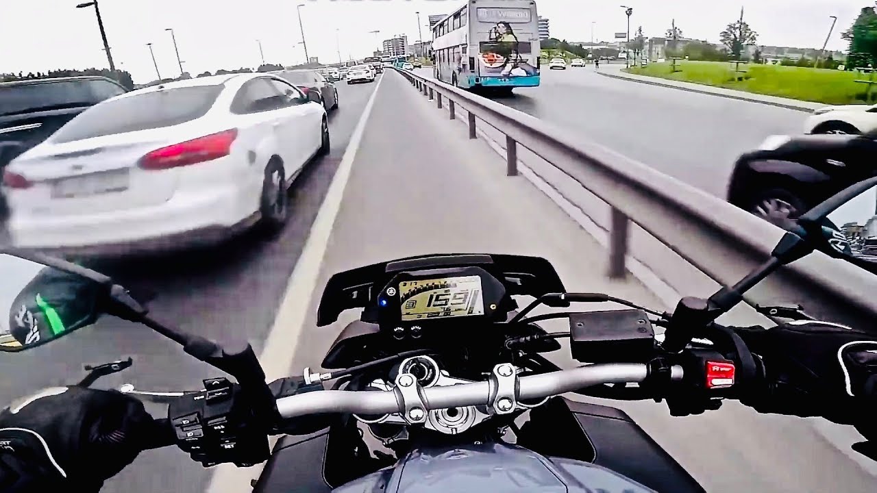 freeway Wild POV Street Bike Lane Splitting on Freeway - Motorcycle Machismo