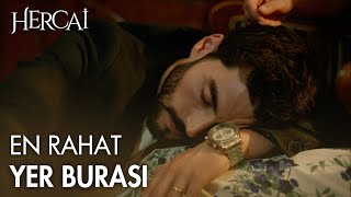 Reyyan'ın dizinde uyumak... - Hercai Efsane Sahneler