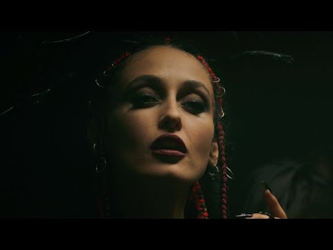 Apashe Ft. Alina Pash - Witch