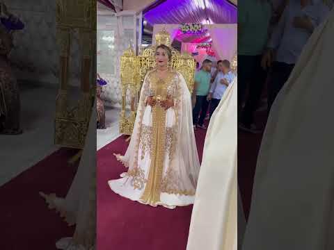 عروستنا طلعات فنة تكشيطة مغربية أحلى لباس بالعالم فخامه رقي اليوم ولعانه بعرس كتير حلو أعراس مغربية