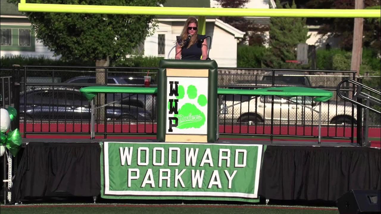 Farmingdale Public Schools Woodward Parkway Elementary School Moving Up