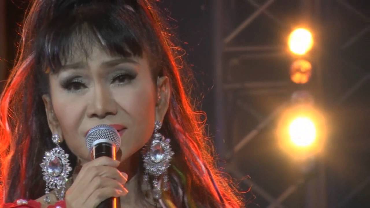 พะวงรัก - เจิน เจิน บุญสูงเนิน live in KPN25th